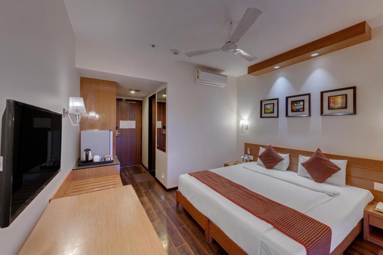 Hotel Grand Fortune Beacon, Ichalkaranji Extérieur photo