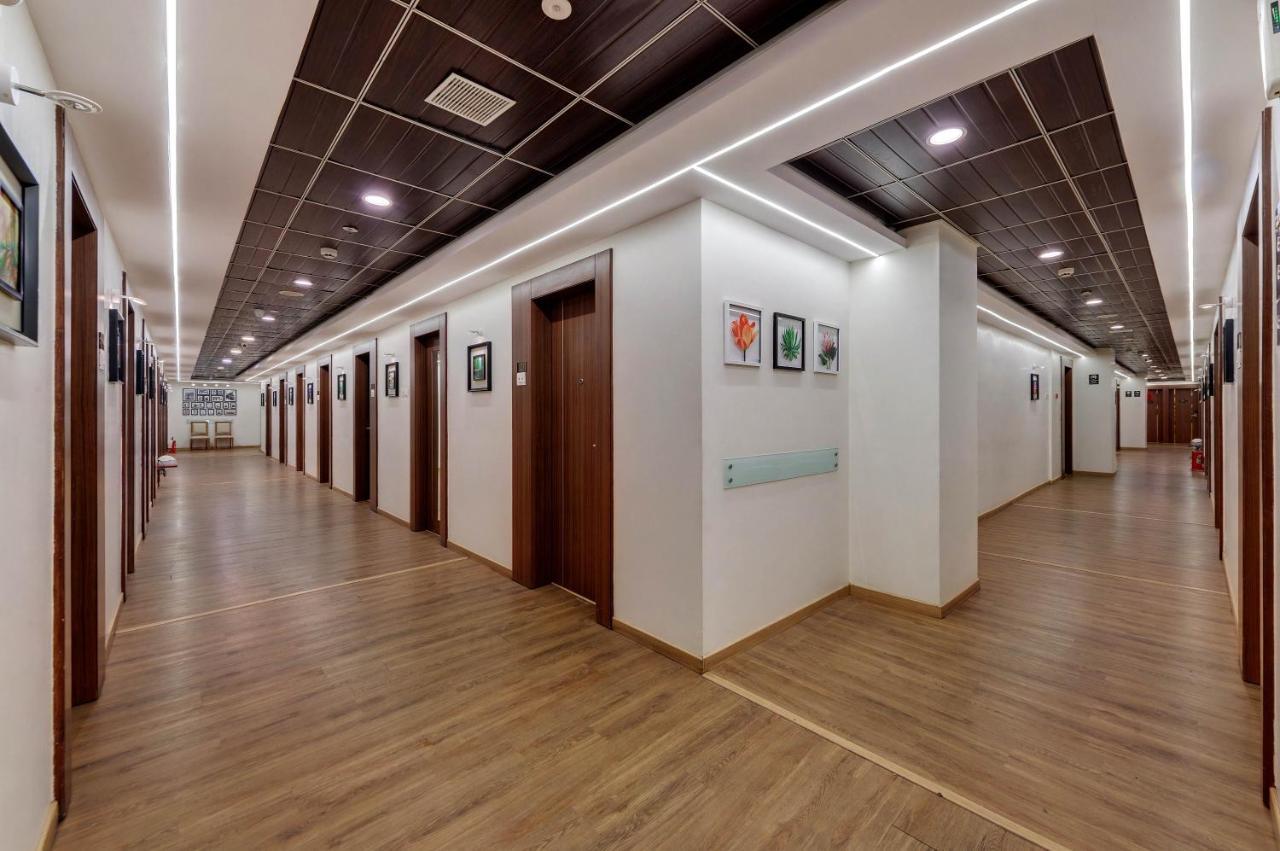 Hotel Grand Fortune Beacon, Ichalkaranji Extérieur photo