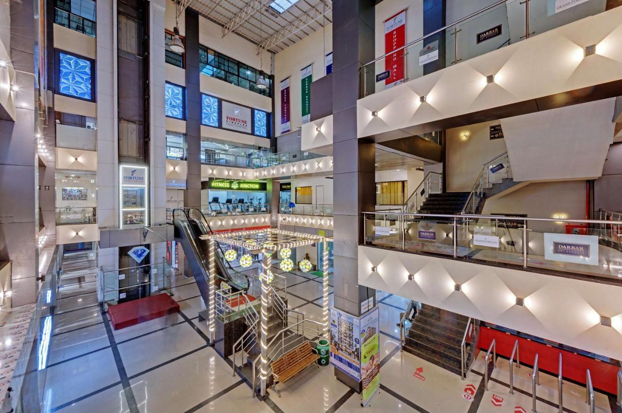 Hotel Grand Fortune Beacon, Ichalkaranji Extérieur photo
