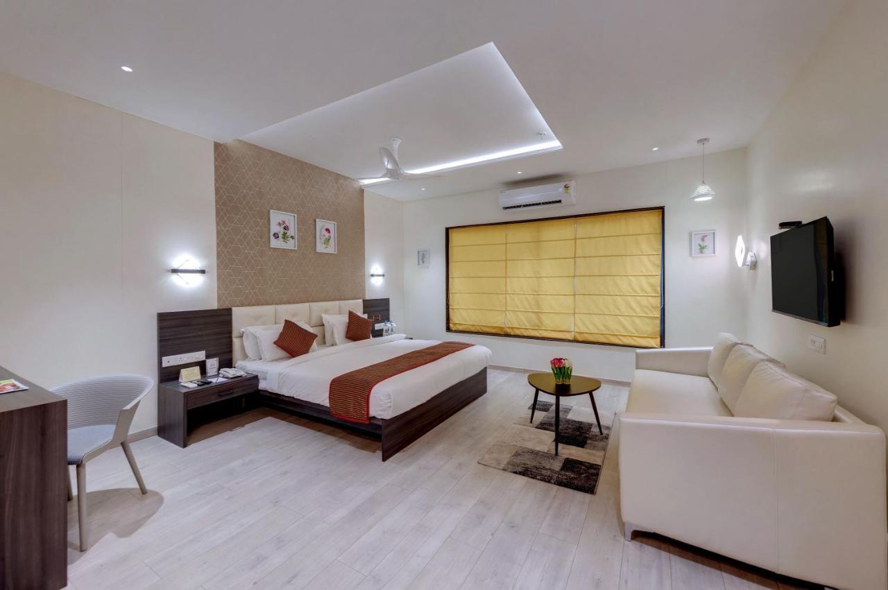 Hotel Grand Fortune Beacon, Ichalkaranji Extérieur photo