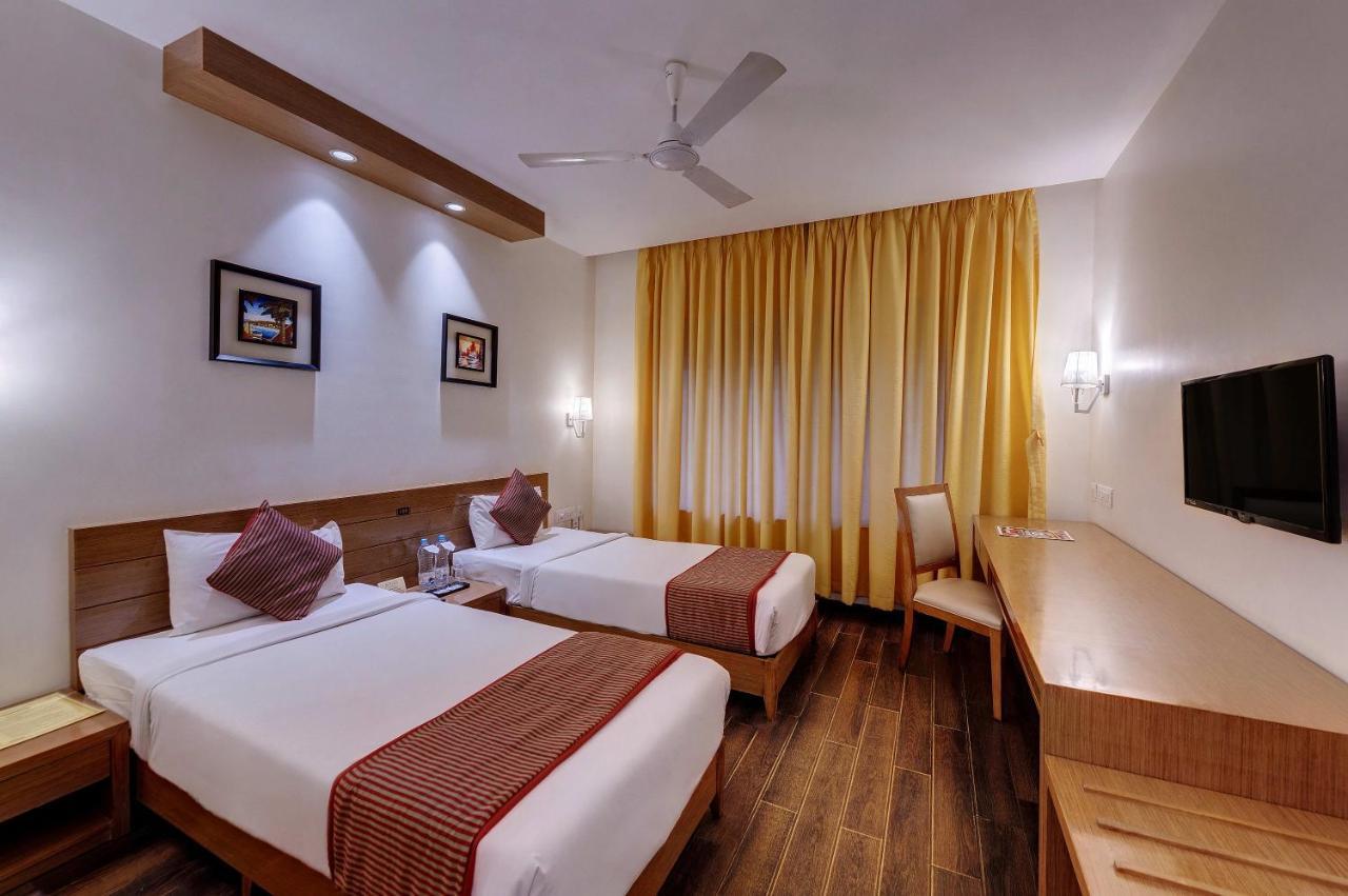 Hotel Grand Fortune Beacon, Ichalkaranji Extérieur photo